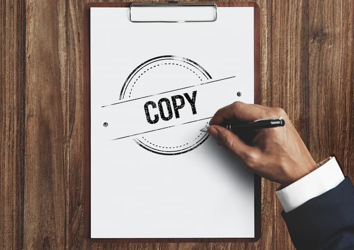merek mirip kompetitor merek mirip kompetitor